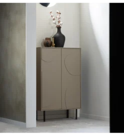 Komoda wysoka CADIZ 135 cm drewno sosny piaskowa