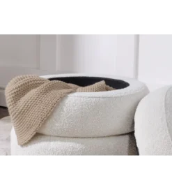 Pufa VOQUE 50 cm z pojemnikiem Bouclé kremowo biała