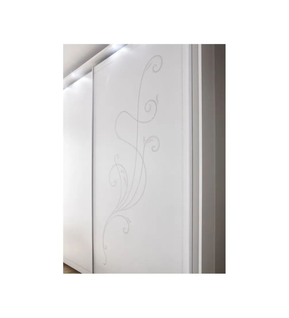 Szafa NIVEA 243 Cm X 230 Cm Biała Z Ozdobnym Nadrukiem